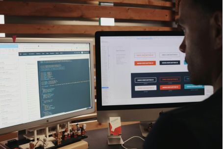 Designer Building Web Site